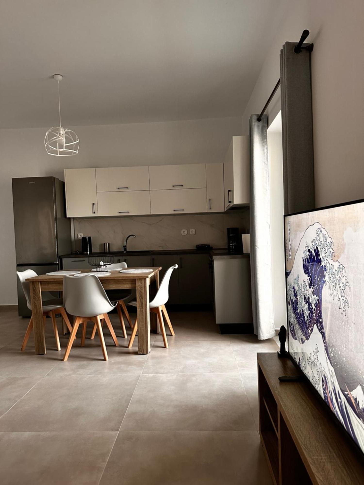 Sky Lägenhet Ermoupoli Exteriör bild